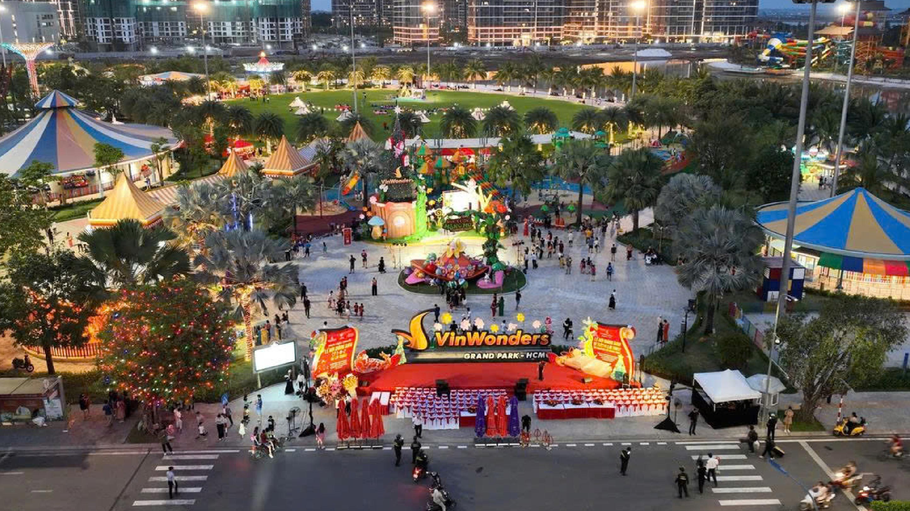 CÔNG VIÊN CHỦ ĐỀ VINWONDERS GRAND PARK